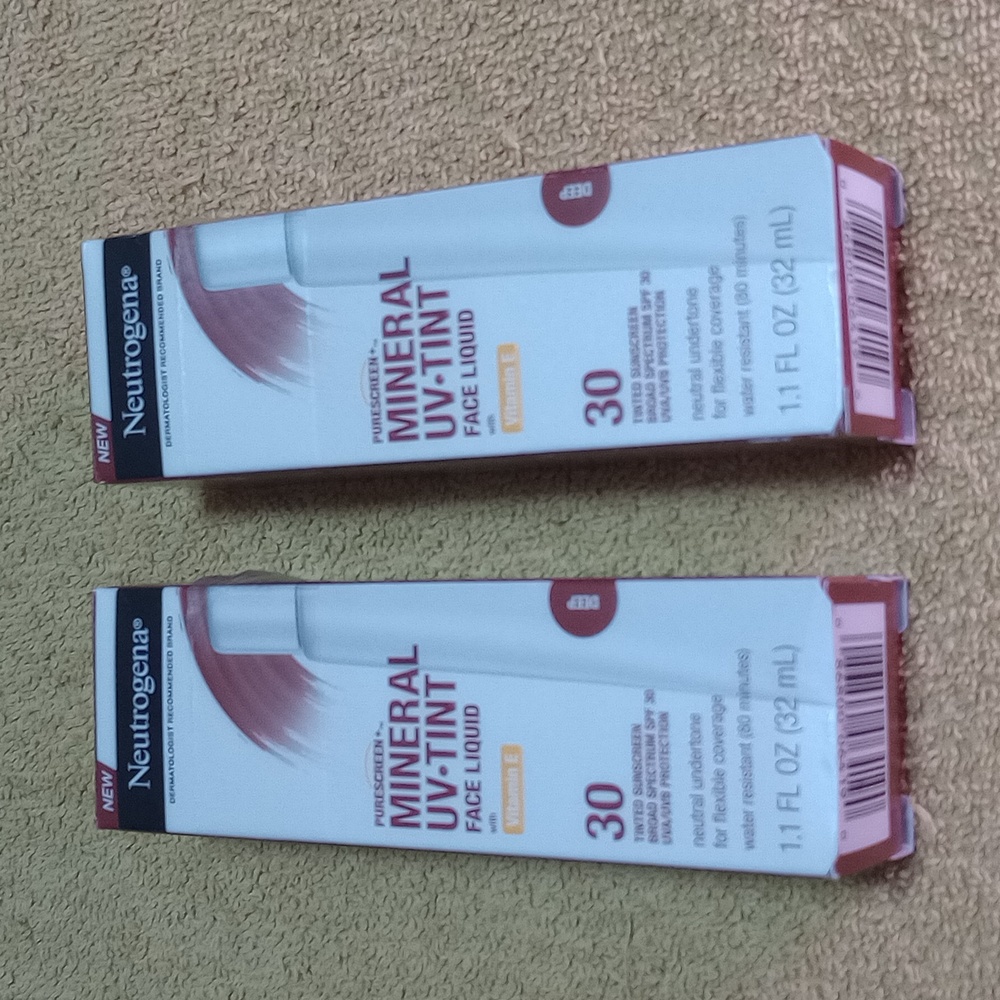 NWOT 2 Neutrogena Prescreen Mineral UV Tint Face Liquid . 2 - 1.1 FL OZ